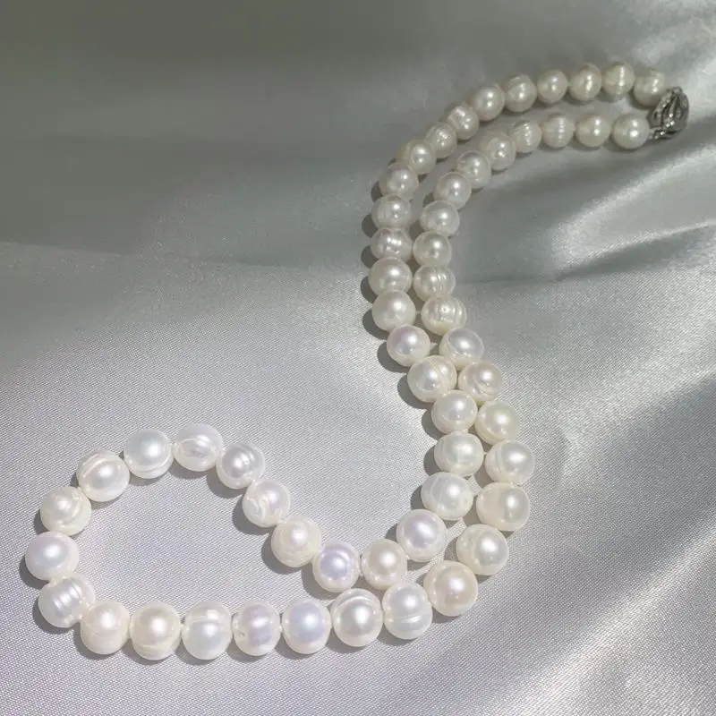 Collana di perle naturali all’ - Pearl Trim Chain recensione e prezzo
